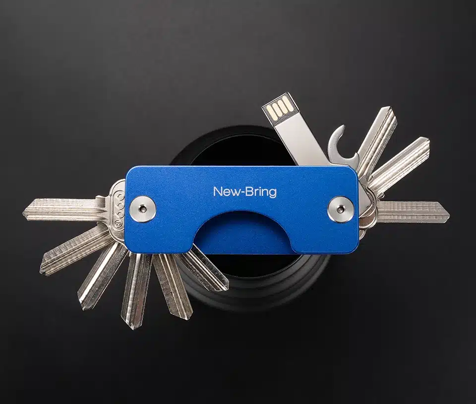 NewBring Aluminum Metallic EDC Key Wallets Men car Key Holder Smart Housekeeper New Design EDC Keys Organizer Keychain Bag Purse 11