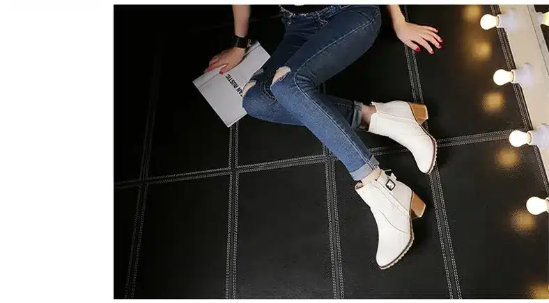 Plus Size 34-43 Autumn winter Snow boots Square high heels Shoes Casual Martin boots women Fashion zipper leather Ankle Boots 22
