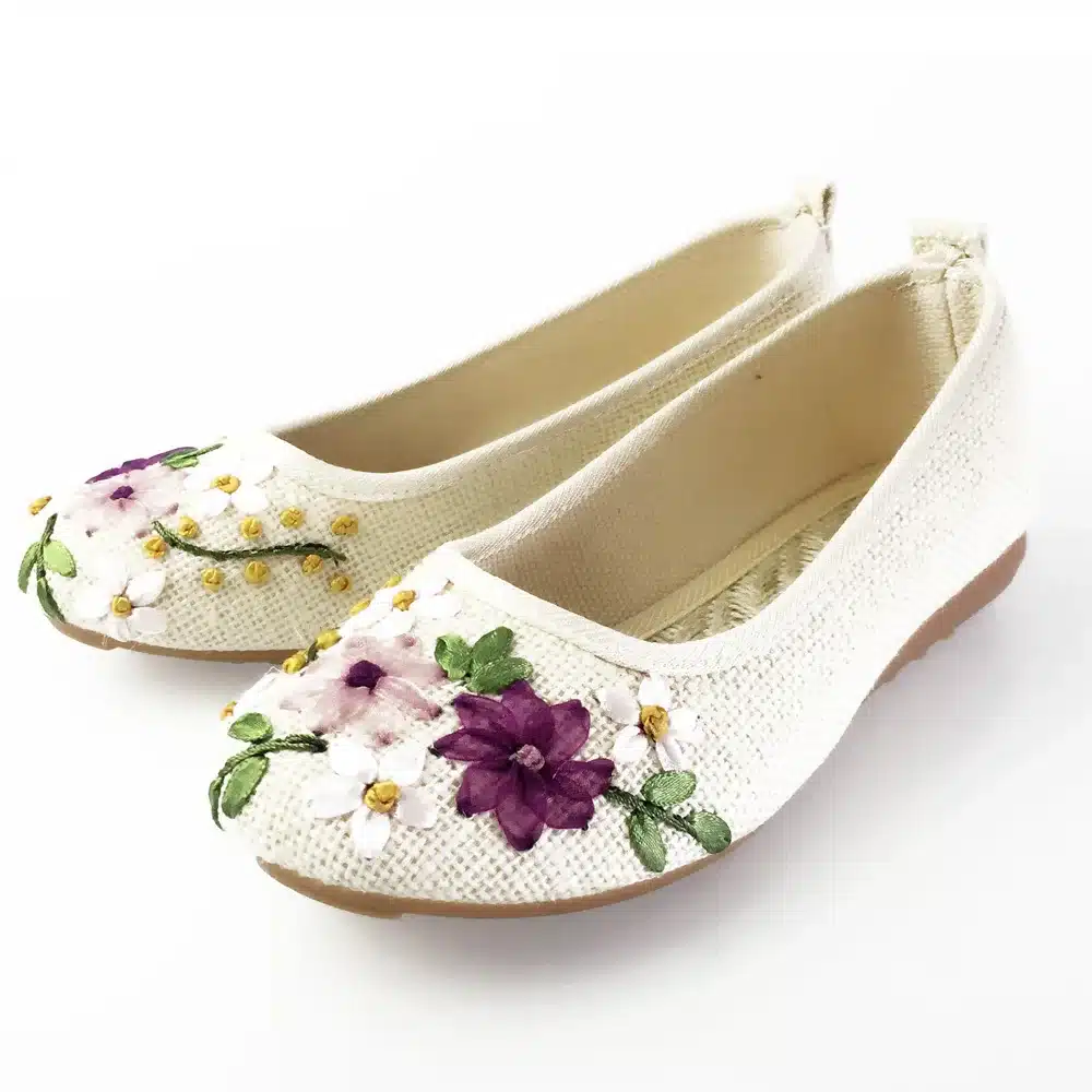 Vintage Embroidered Women Flats Flower Slip On Cotton Fabric Linen Comfortable Old Peking Ballerina Flat Shoes Sapato Feminino 2
