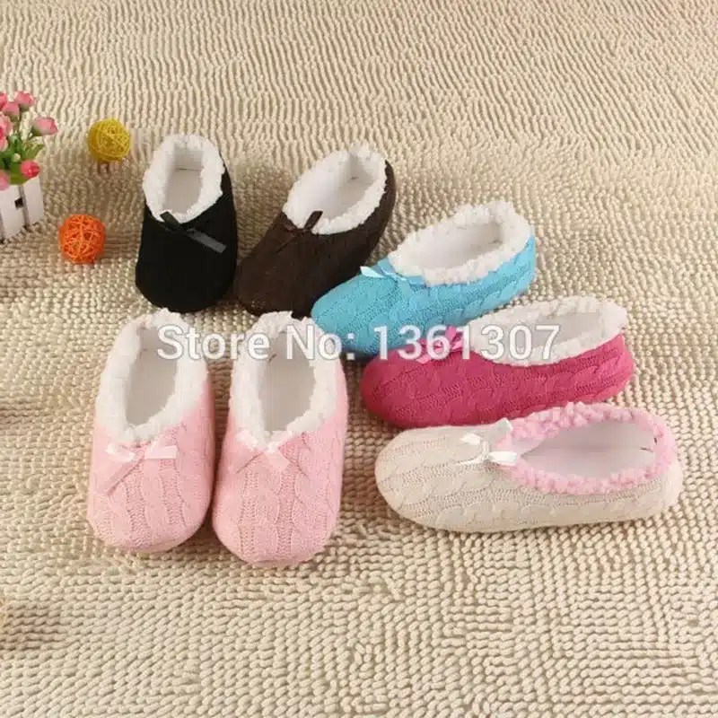 2017 New Warm Soft Sole Women Indoor Floor Slippers/Shoes White Black Wool Slippers Flannel Flat Home Slippers Color Plus Size30 10