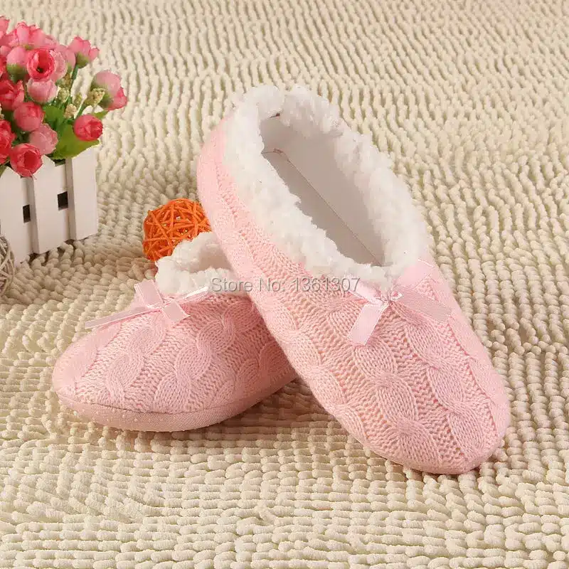 2017 New Warm Soft Sole Women Indoor Floor Slippers/Shoes White Black Wool Slippers Flannel Flat Home Slippers Color Plus Size30 12