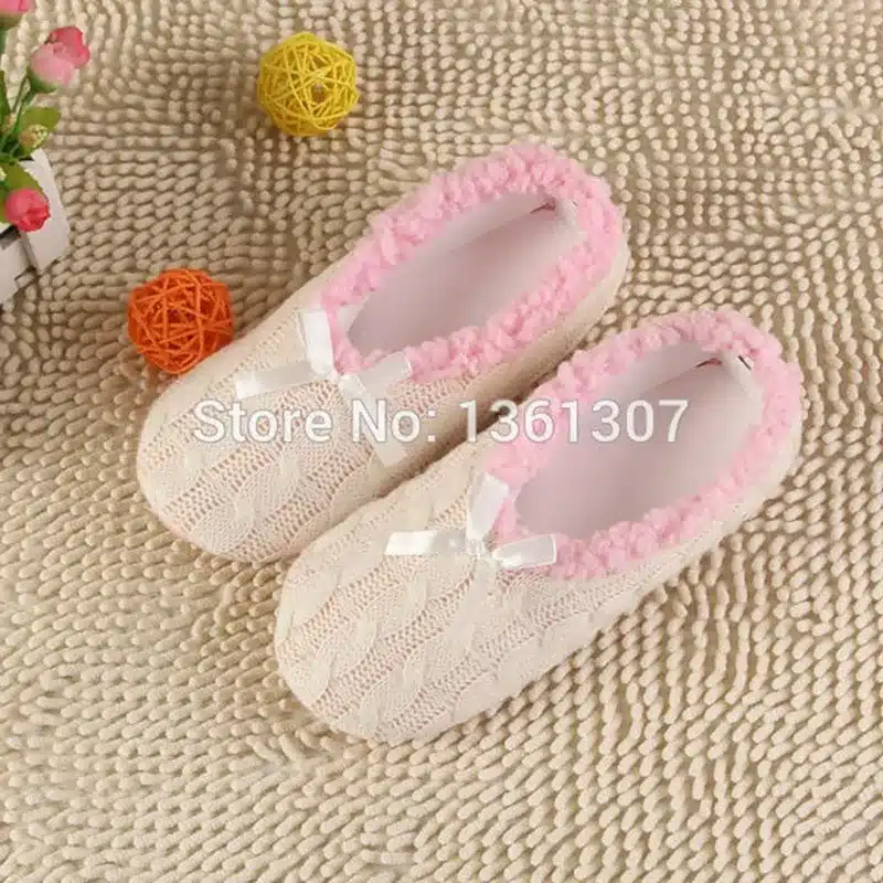2017 New Warm Soft Sole Women Indoor Floor Slippers/Shoes White Black Wool Slippers Flannel Flat Home Slippers Color Plus Size30 14