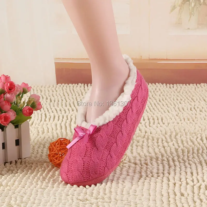 2017 New Warm Soft Sole Women Indoor Floor Slippers/Shoes White Black Wool Slippers Flannel Flat Home Slippers Color Plus Size30 26