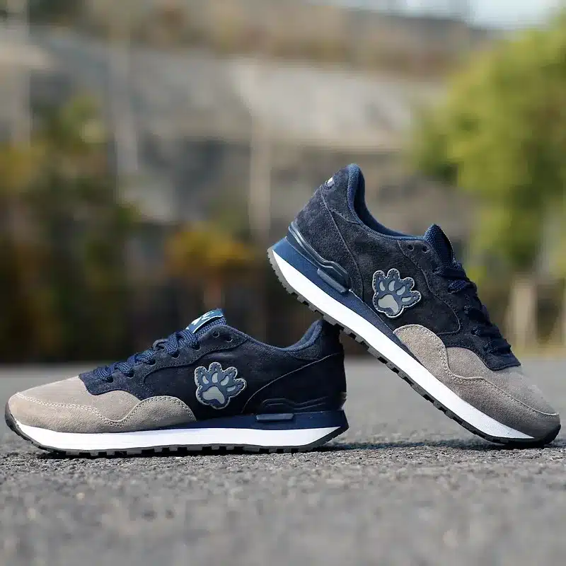 Genuine Leather Suede men Shoes Sport Fashion Men Casual shoes Breathable Walking Mens Trainers Chaussures Hombre Femme 37