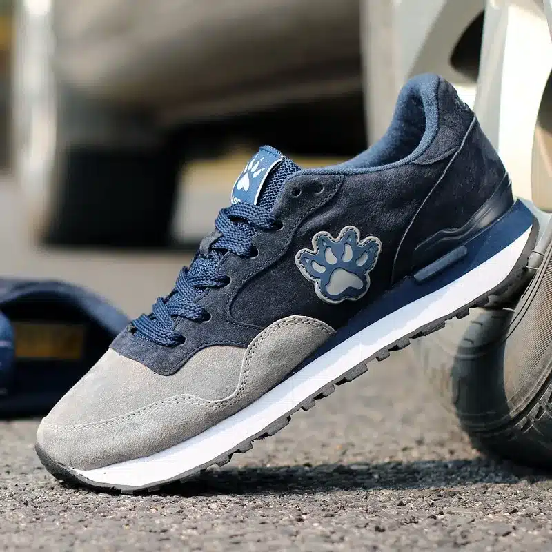 Genuine Leather Suede men Shoes Sport Fashion Men Casual shoes Breathable Walking Mens Trainers Chaussures Hombre Femme 38