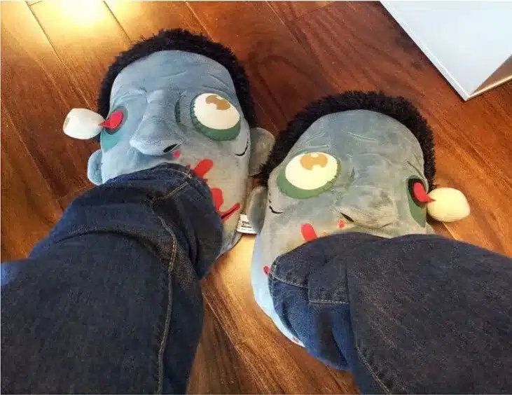 Free Shipping 1Pair Plush Zombie Slippers / Ravenous Zombie Warm Slippers ctx11 Home Halloween funny shoes gift 13
