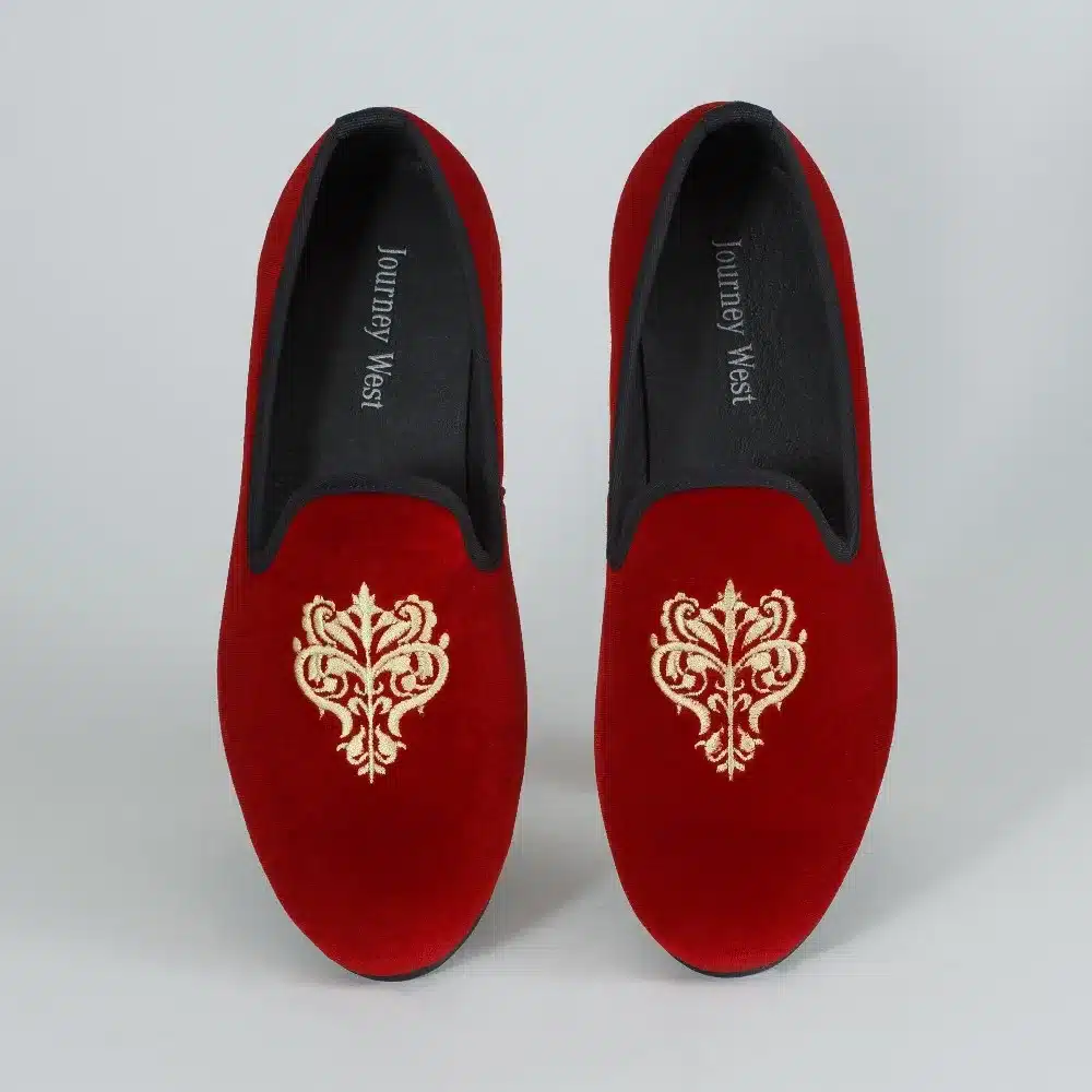 New Fashion Men Velvet Shoes British Men's Flats Smoking Slippers Men Loafers Dress Shoes Black Casual Shoes Big Size US 7-13 21