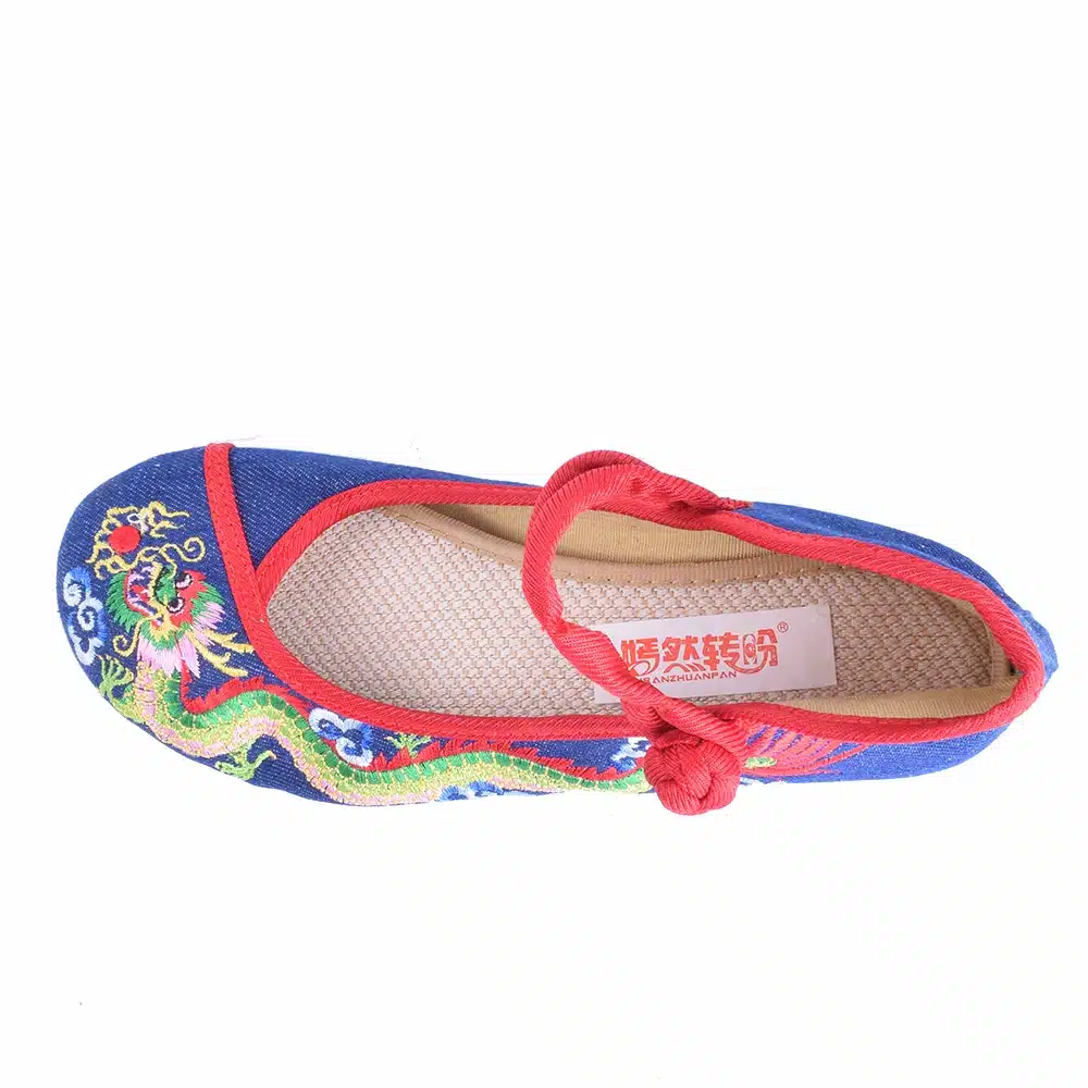 New Arrive Old Peking Cloth Embroidery Women Shoes Chinese Flats Mary Janes Casual Walking Dance Soft Shoes Woman Plus Size 41 33