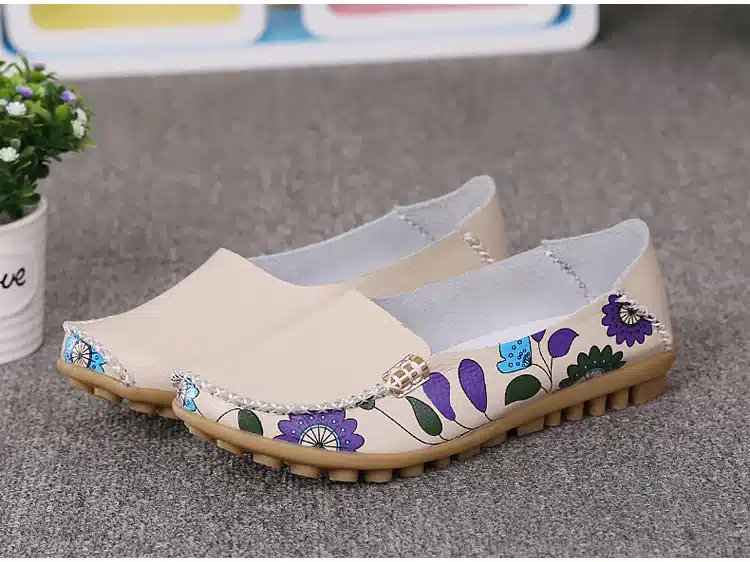 2017 New Design Print Flower Women's Casual Shoes High Quality Genuine Leather Women Flats Slip On Female Loafers Lady Boat Shoe 13