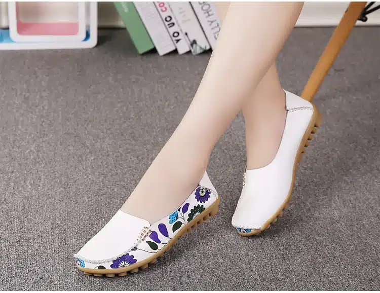 2017 New Design Print Flower Women's Casual Shoes High Quality Genuine Leather Women Flats Slip On Female Loafers Lady Boat Shoe 21