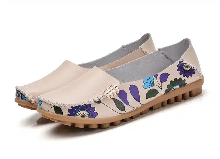 2017 New Design Print Flower Women's Casual Shoes High Quality Genuine Leather Women Flats Slip On Female Loafers Lady Boat Shoe 34