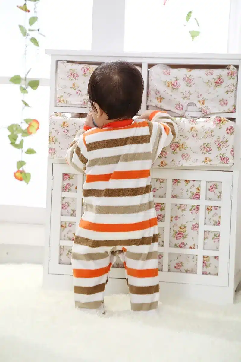 New 2015 Autumn / Winter Baby Rompers clothes Long sleeved coveralls for newborns Boy Girl Polar Fleece baby Clothing 42