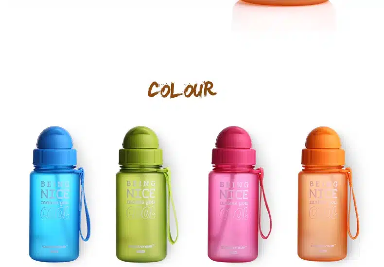 Baby Feeding water bottle Portable no spill Cup My plastic bottle Children`s small kettle with straw Food Grade Slide cover copo 16