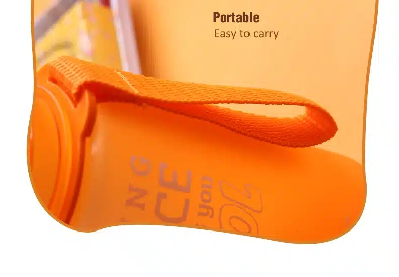 Baby Feeding water bottle Portable no spill Cup My plastic bottle Children`s small kettle with straw Food Grade Slide cover copo 24