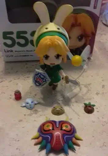 Hot ! NEW 10cm Legend of Zelda Link Majoras Mask FIGURE ONLY Limited-Edition action figure toy Christmas gift with Original box 3