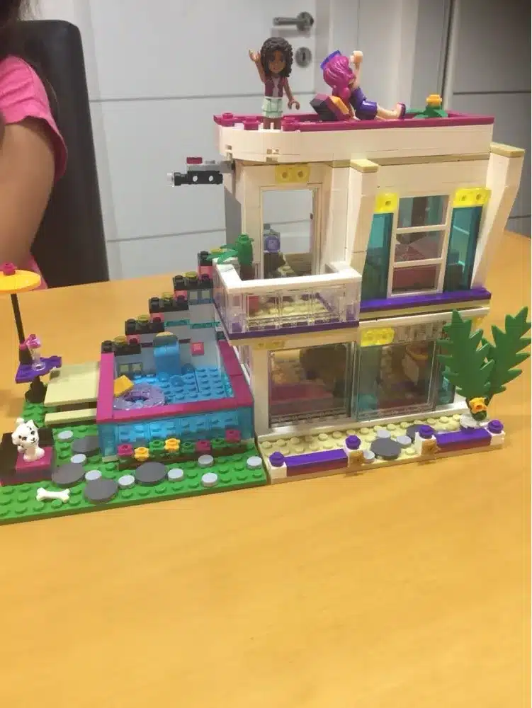 New 619pcs Friends Series Livi's Pop Star House Building Blocks Andrea mini-doll figures Toy Compatible with Legoe Friends 8