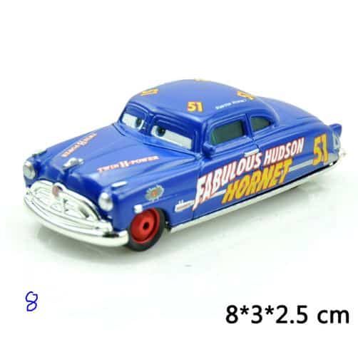 Disney multika Autod tegelased | kujundav pilt e-kaubamaja pildikogust