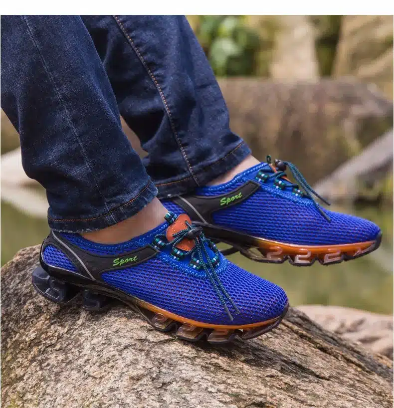 Super Cool breathable running shoes men sneakers bounce summer outdoor sport shoes Professional Training shoes plus size 28