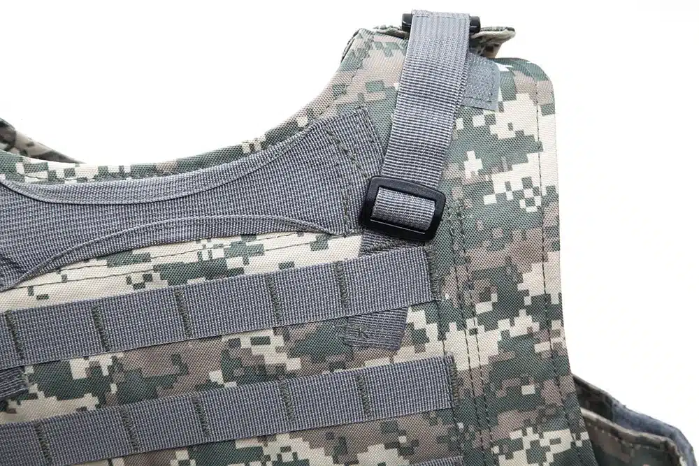 Tactical Vest 7 Colors Mens Military Hunting Vest Field Battle Airsoft Molle Waistcoat Combat Assault Plate Carrier Hunting Vest 16