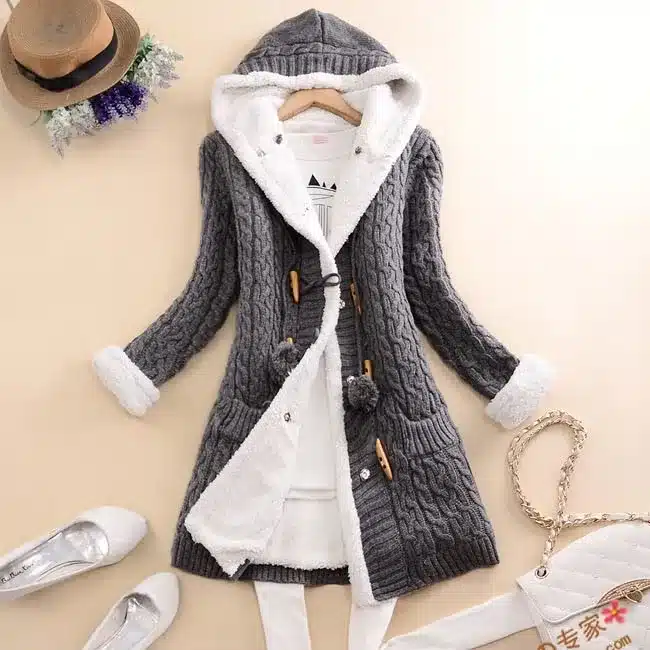 New arrival Girl Sweater Coat Winter 2017 Autumn Casual Solid Hooded Long Thicker Cashmere Knit cardigan sweater Jacket Students 16
