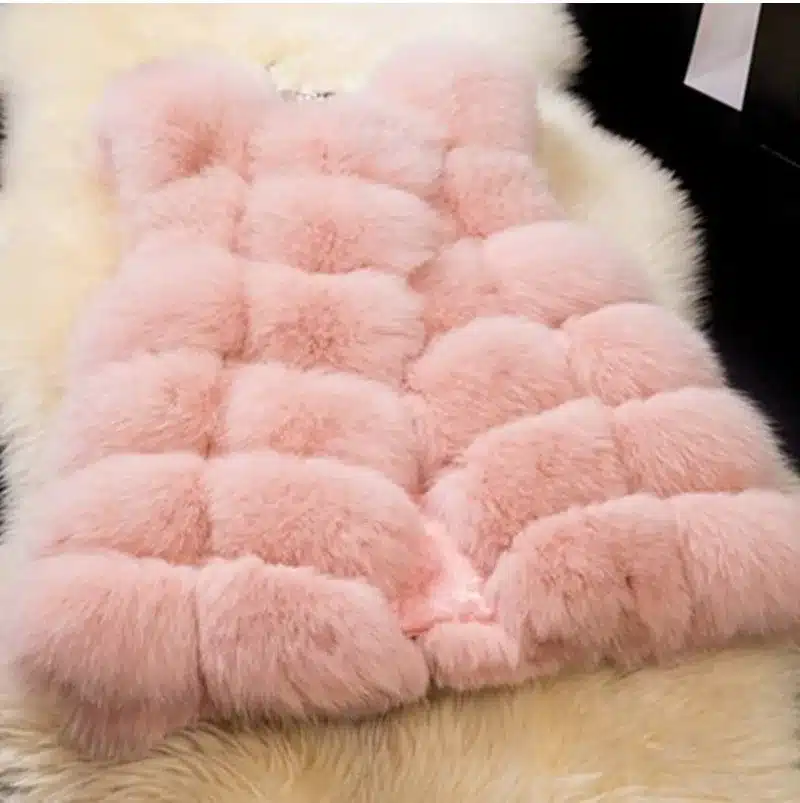 2017 Winter Warm Luxury Fur Vest for Women Faux Fur Coat Vests Women's Coats Jacket High Quality Furry Coat 35