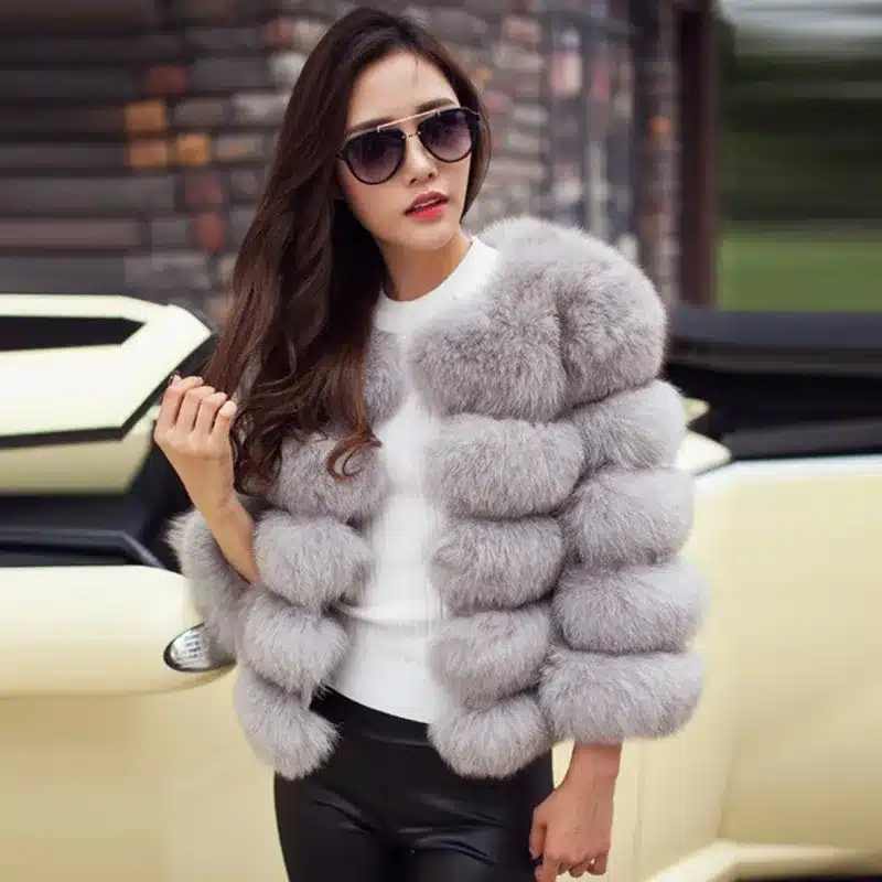 New Arrival 2017 Fashion Women Fur Coat High-Quality Faux Fox Patchwork Fur Short Coat Female Winter Warm Jacket Parka PC148 20