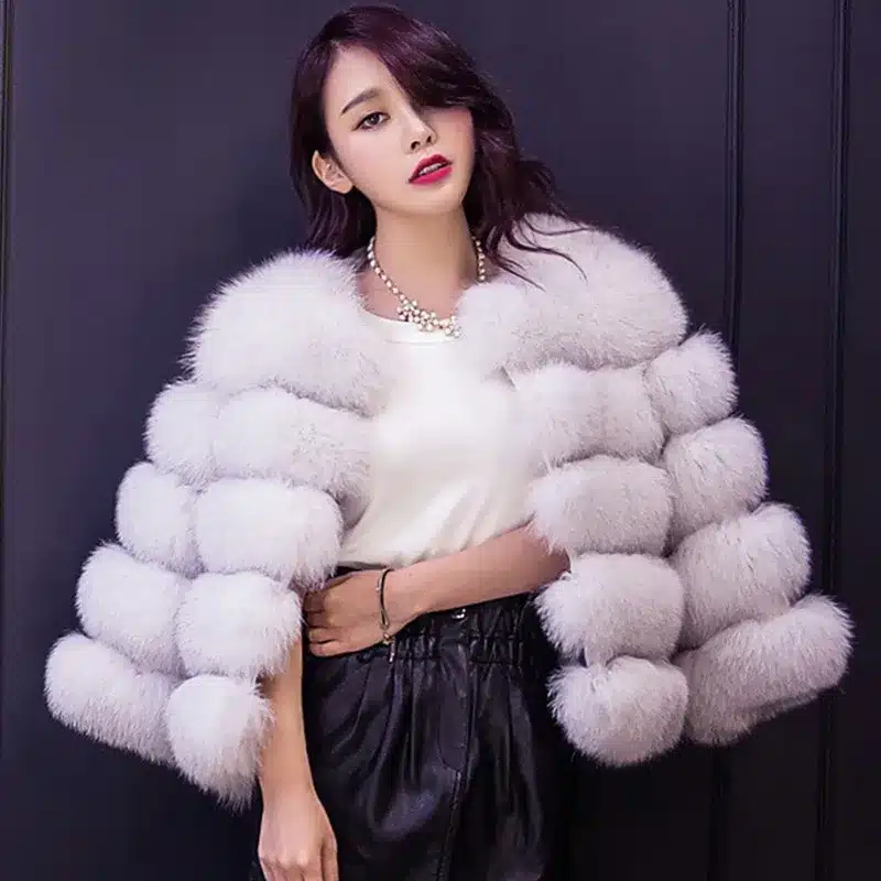 New Arrival 2017 Fashion Women Fur Coat High-Quality Faux Fox Patchwork Fur Short Coat Female Winter Warm Jacket Parka PC148 27