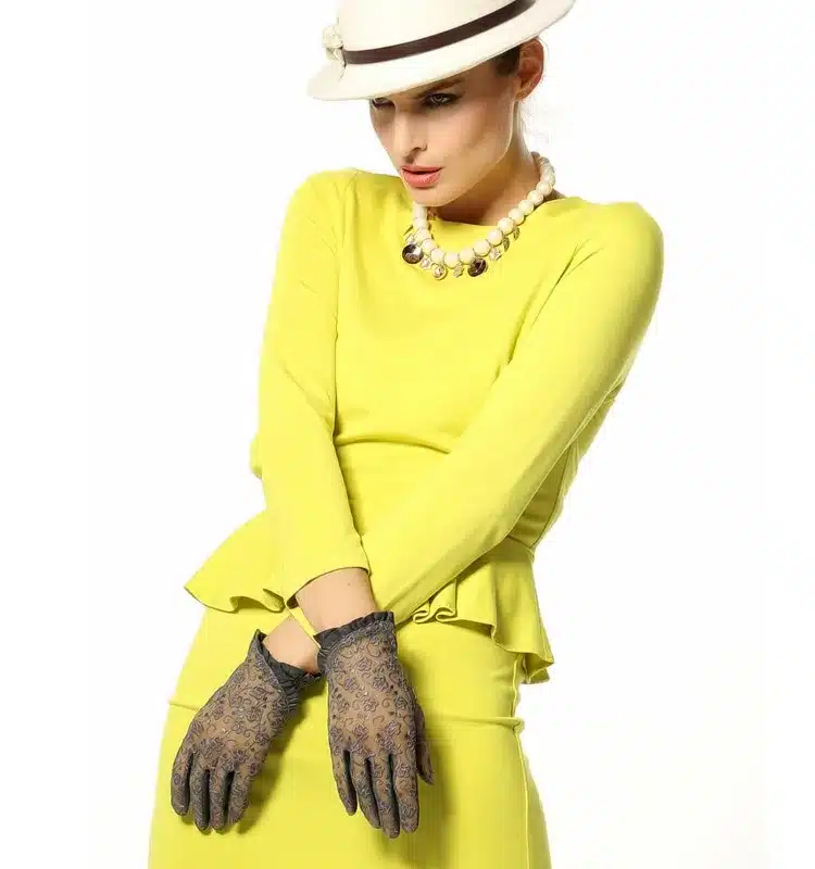 Elegant Women Gloves Genuine Leather Sheepskin Lace Gloves High Quality Fashion Colors Ladies Brand Sunscreen Mittens L095N 37