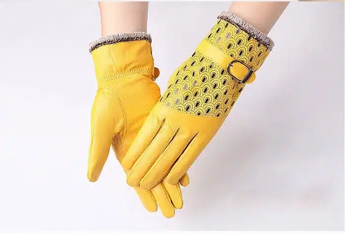 Women's Winter Gloves Fashion Warm Thicken Dot Pattern Peacock Genuine Leather Gloves High quality Mittens 19