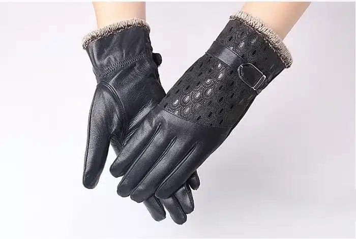Women's Winter Gloves Fashion Warm Thicken Dot Pattern Peacock Genuine Leather Gloves High quality Mittens 25