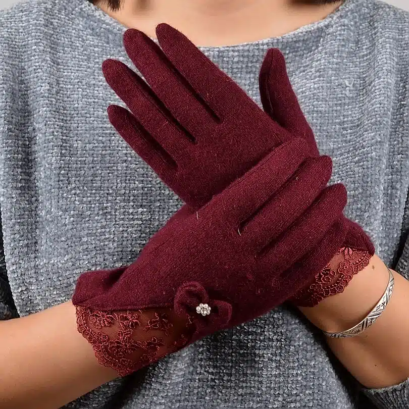 Women Lace Embroidered Wool Gloves New Winter Thick Ladies Bow-knot Ladies Gloves Grey And Pink Elegant Soft Mittens Gloves 17