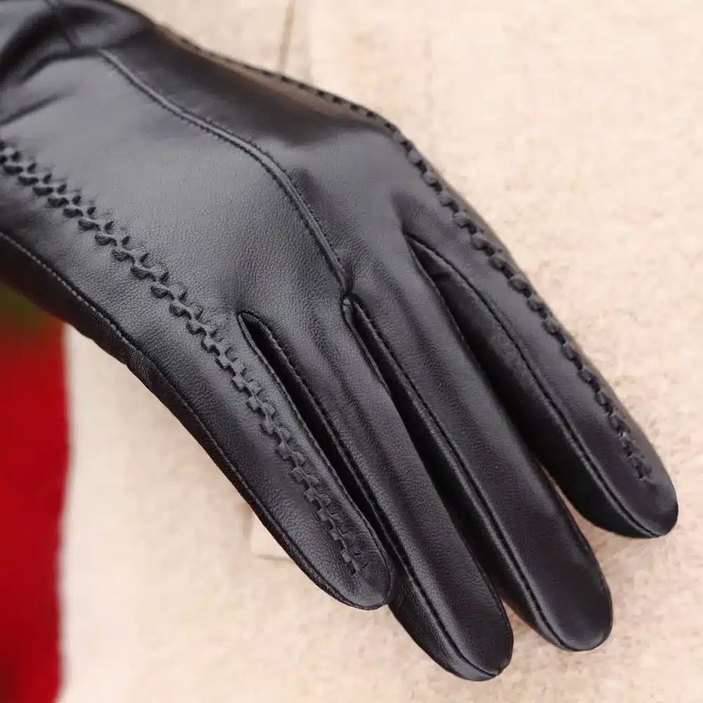 Special promotions fashion Female gloves,Genuine Leather,Length 25 cm,Black leather gloves,Ladies gloves, winter Women's Gloves 16