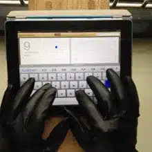 Gours Women's Winter Genuine Leather Gloves Brand White Black Touch Screen Gloves Ladies Girls Goatskin Bow Cute Mittens GSL009 4