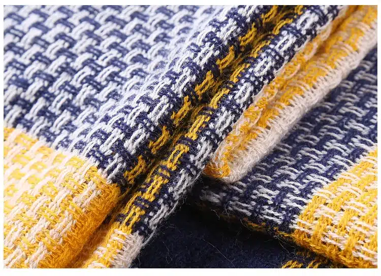 2017 Winter Geometric Scarf Women Hit Color Stitching Plaid Cashmere Scarf Luxury Brand Warm Wool Scarves Couple Models Wraps 19