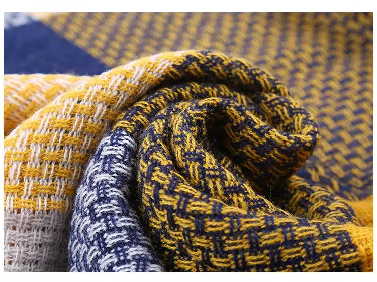 2017 Winter Geometric Scarf Women Hit Color Stitching Plaid Cashmere Scarf Luxury Brand Warm Wool Scarves Couple Models Wraps 18