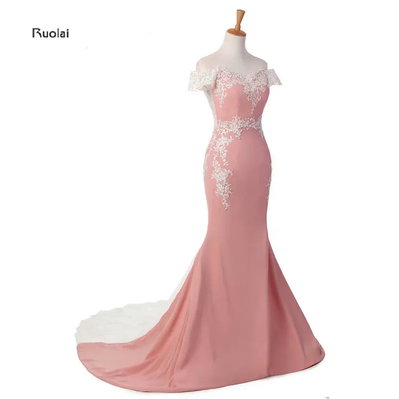 2017 Hot Sale Custom Made Pink Lace Appliques Off the Shoulder Long Mermaid Bridesmaid Dresses Maid Of Honor For Wedding Party 12