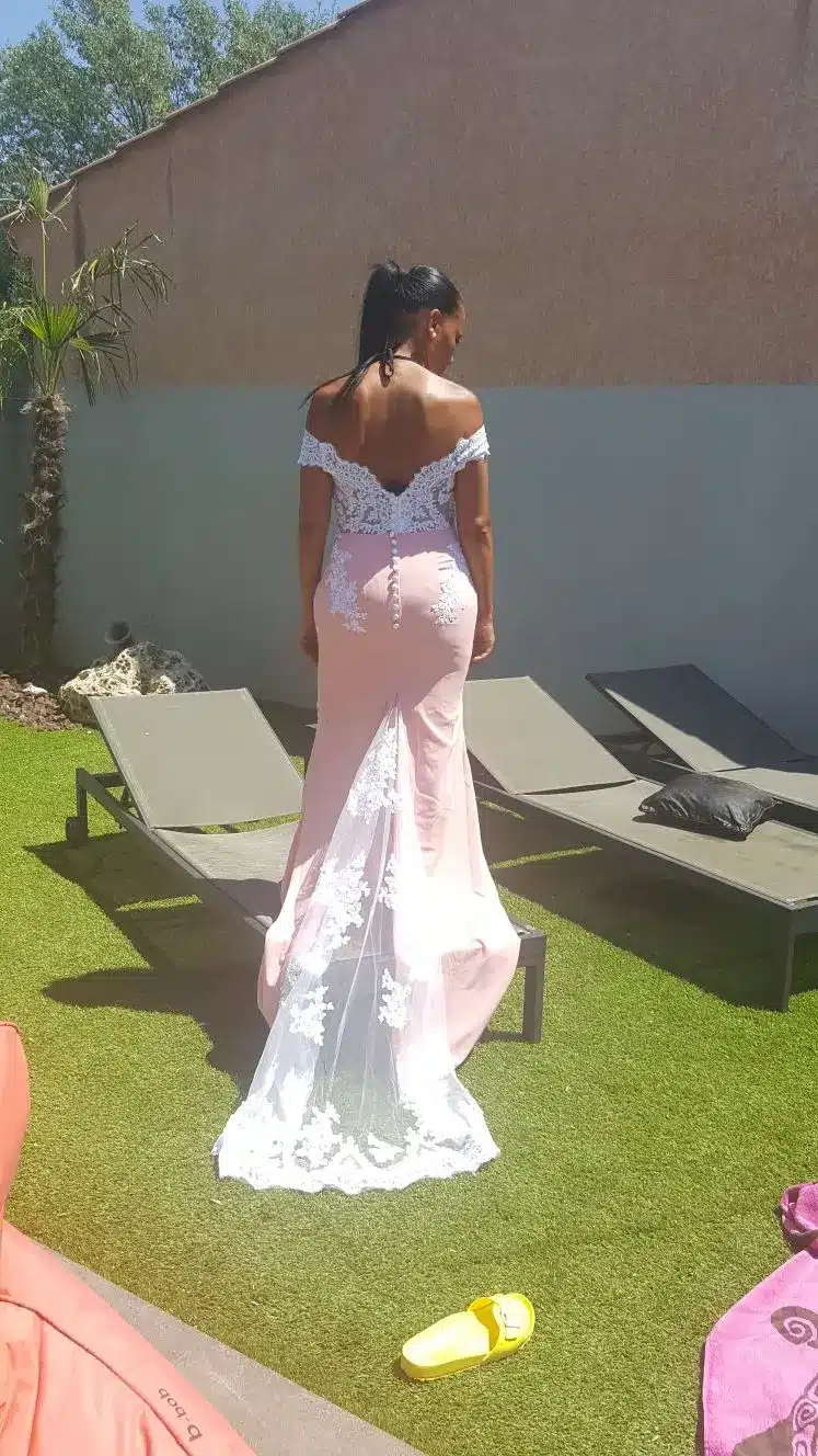 2017 Hot Sale Custom Made Pink Lace Appliques Off the Shoulder Long Mermaid Bridesmaid Dresses Maid Of Honor For Wedding Party 22