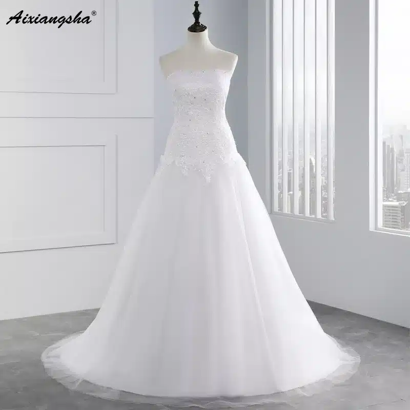 Hot Sale Cheap mermaid wedding dress 2017 Strapless Tulle Sweetheart applique Lace wedding gowns sequins beach vestido de noiva 1
