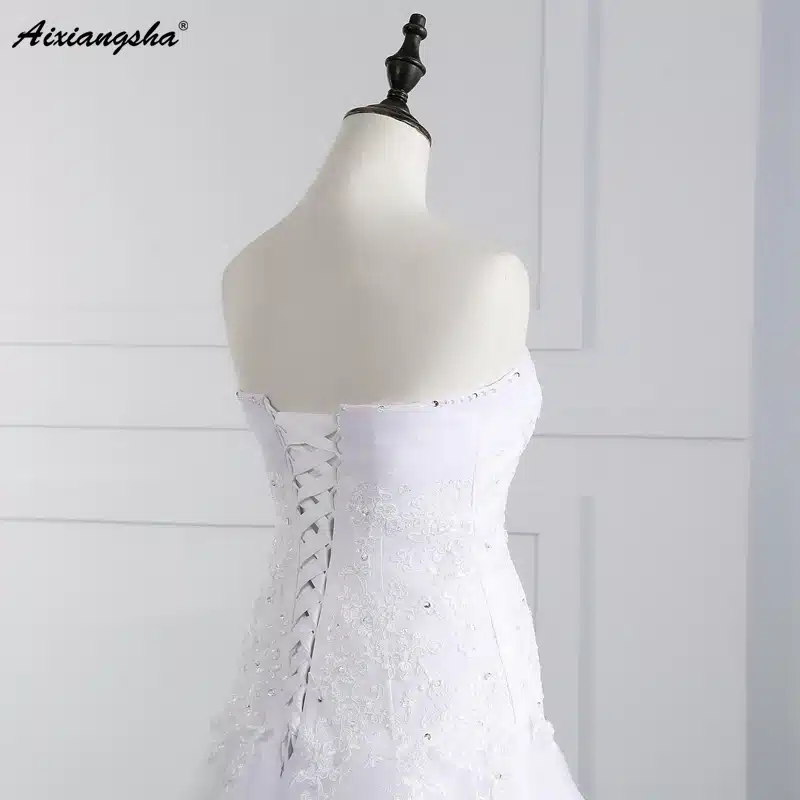 Hot Sale Cheap mermaid wedding dress 2017 Strapless Tulle Sweetheart applique Lace wedding gowns sequins beach vestido de noiva 5