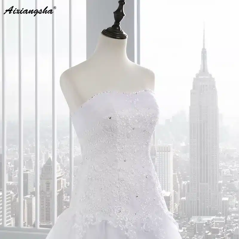 Hot Sale Cheap mermaid wedding dress 2017 Strapless Tulle Sweetheart applique Lace wedding gowns sequins beach vestido de noiva 6