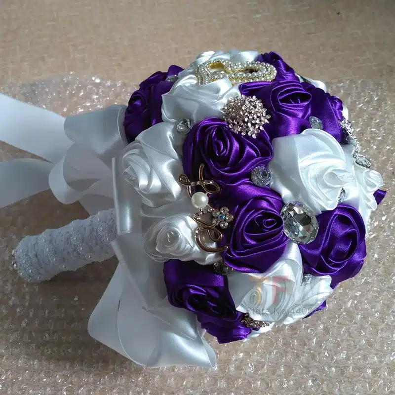 Kyunovia In stock Stunning Wedding flowers White Bridesmaid Bridal Bouquets artificial Rose Wedding Bouquet FW139 28