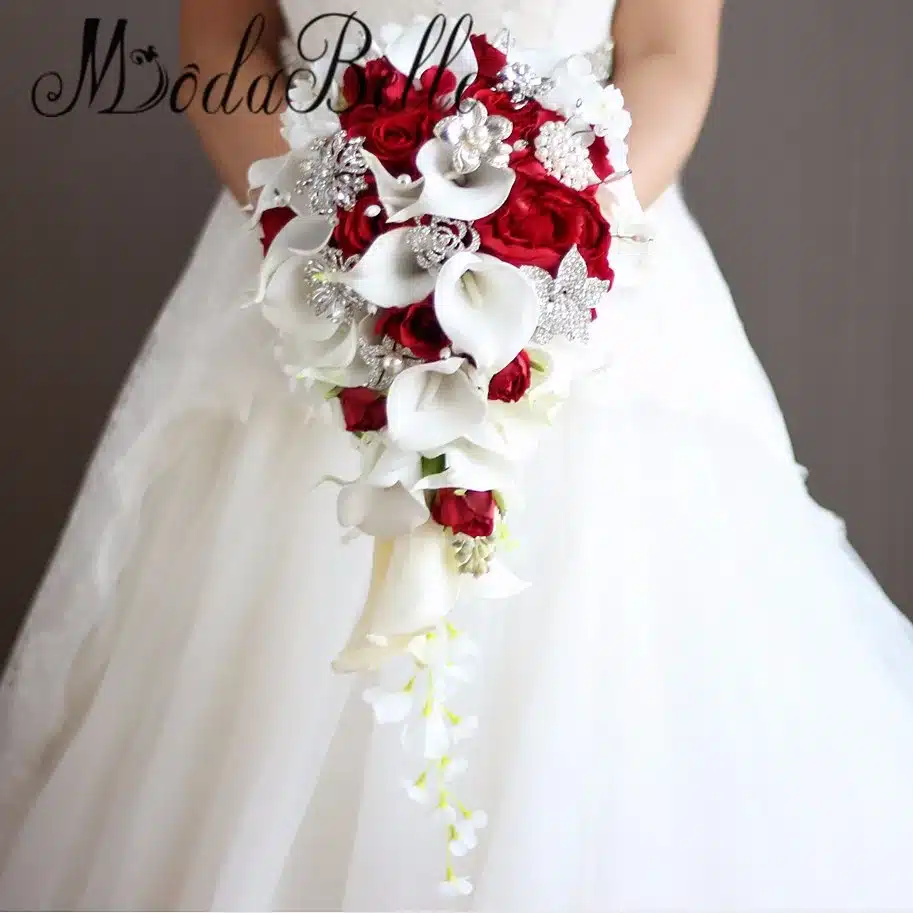Artificial Calla Lilies Teardrop Wedding Bouquet Red Rose 2017 Bridal Flower Bouquet Handmade Crystal Bruidsboeket Waterval 14