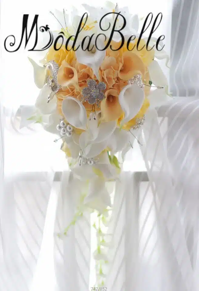 Artificial Calla Lilies Teardrop Wedding Bouquet Red Rose 2017 Bridal Flower Bouquet Handmade Crystal Bruidsboeket Waterval 17