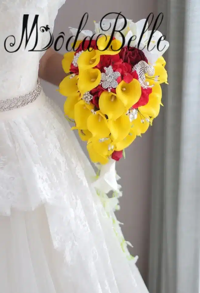 Artificial Calla Lilies Teardrop Wedding Bouquet Red Rose 2017 Bridal Flower Bouquet Handmade Crystal Bruidsboeket Waterval 20