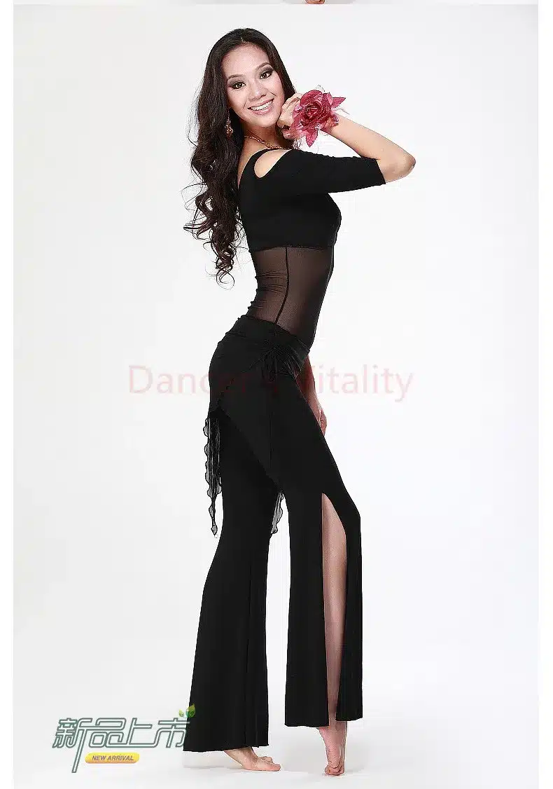 2016 Hot Sale New Haft-sleeved V-neck belly dance set Milk Silk Belly Dance Costumes women for dancer's clothing Top&Pants 32