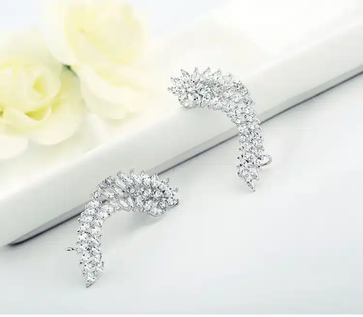 LUOTEEMI Korea Style Shining Crystal Big Angel Wings Pendant Earrings 925 Sterling Silver Pin Brincos Jewelry for Women Wedding 19