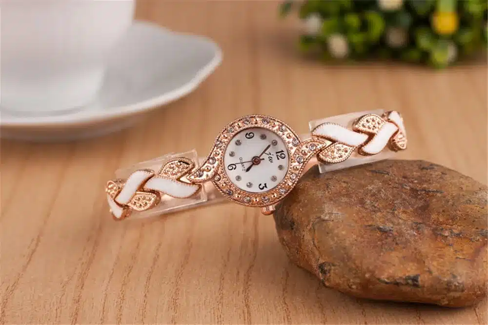 Fashion Ladies Quartz Bracelet Watch Rose Gold Female Wristwatch Luxury Montre Femme Metal Band Women Diamond Watches Brand JW 15