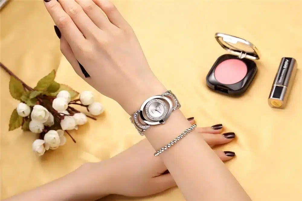 Luxury Brand CRRJU Quartz Watch Women Gold Steel Bracelet Watch 30M waterproof Rhinestone Ladies Dress Watch relogio feminino 25