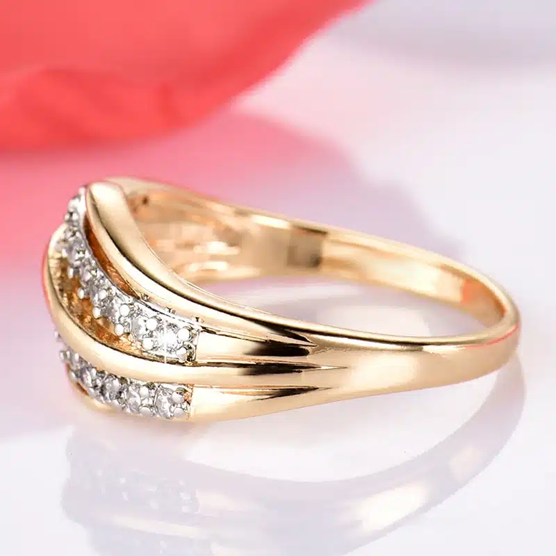 GULICX New Fashion Female Wedding Bands Jewelry Gold-Color Engagement Ring for Women CZ Stone Paved Promise Rings 7