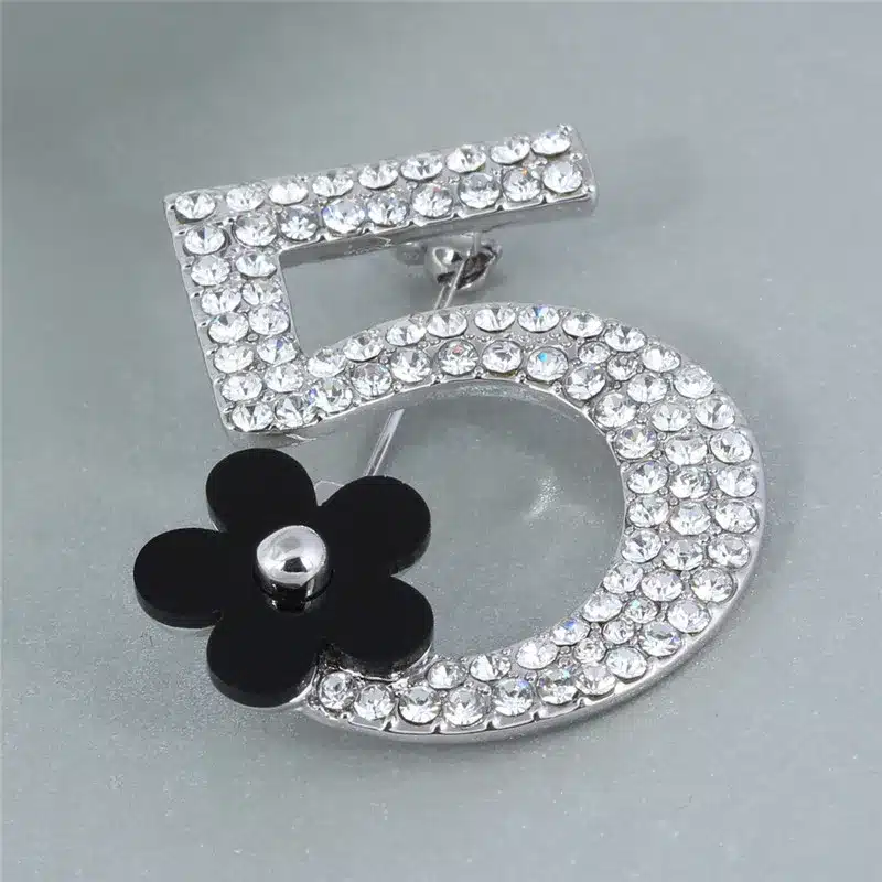 2016 New Brand Brooches Letter 5 Full Crystal Rhinestone Brooch Pins For Women Party Flower Number Brooches Jewelry (AS860023) 15